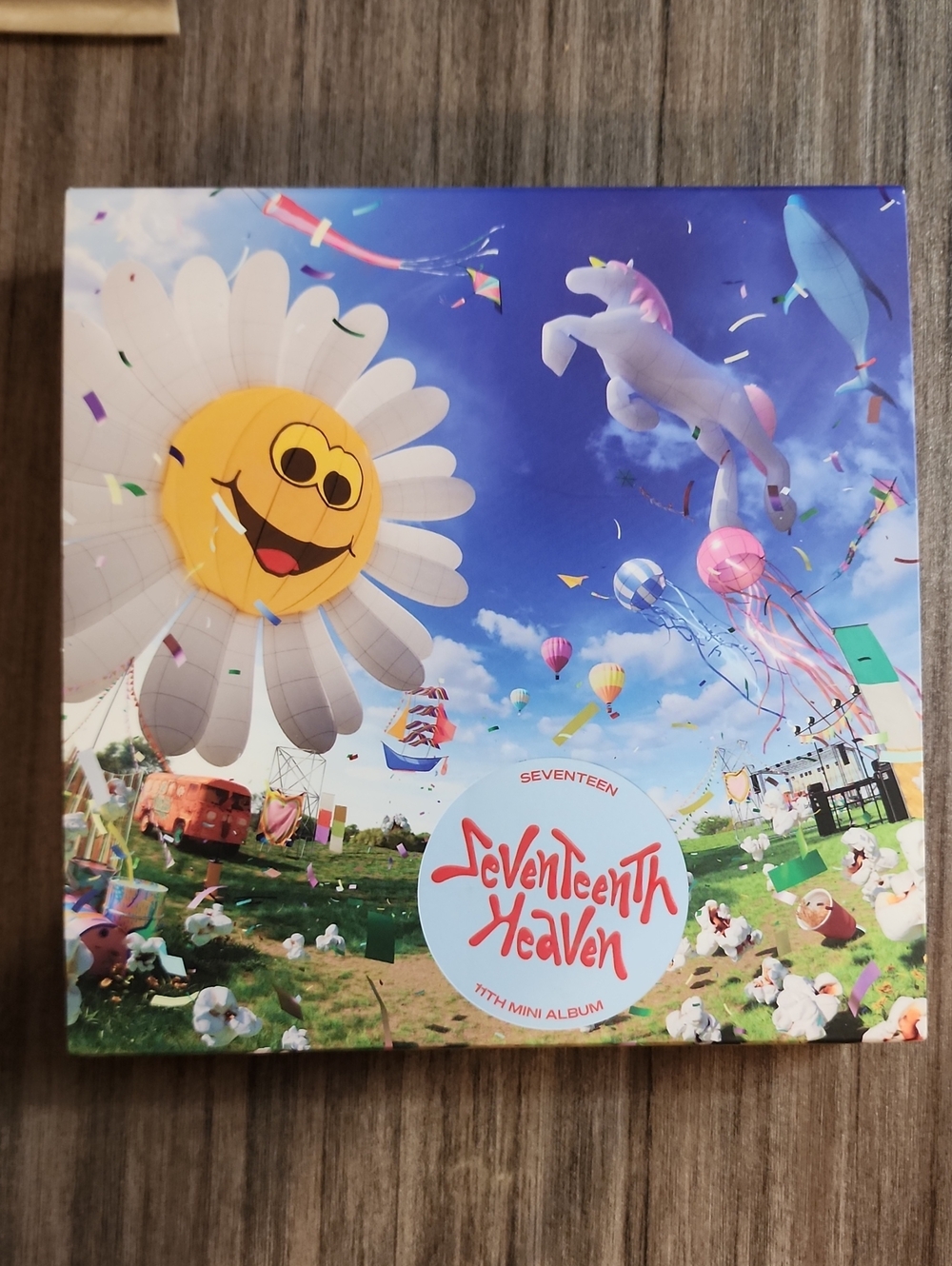 SEVENTEEN – 11th Mini Album 'SEVENTEENTH HEAVEN' (AM 5:26 Version)